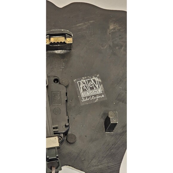 Allen Designs Studio Collection Clock Bulldog Dog with Bone Pendulum Works! - Picture 3 of 3